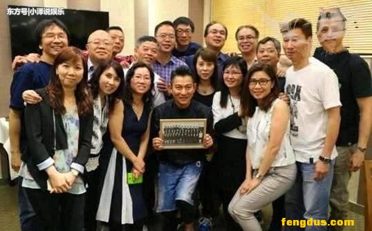 ���»�ɹͬѧ�ۻᣬ��ʵ�������ǣ���Ҫ�μ������ǵľۻᣬ���ģ�
