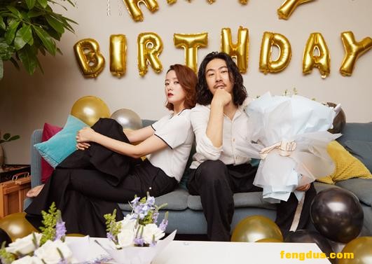 ���˸��Ӵ��š�����λ���Ǿ�Ȼ��һ���ˣ����ڣ�⧲�����