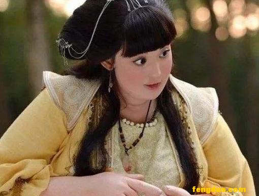 ���ڵľ����������Ҫ��ױ��������֮ǰ����λŮ�������̫��ҵ��