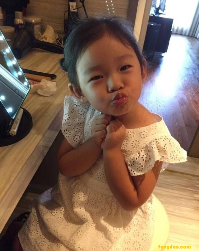 ���������Ǳ���������Ů��ײ���ܸ��Ů����S����ײ������