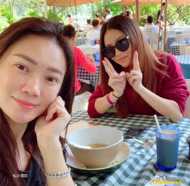 �Ű�֥�ܴܵ���ñ�������ſڣ��ܻ�Ӧ�����̥����ֻ����һ������