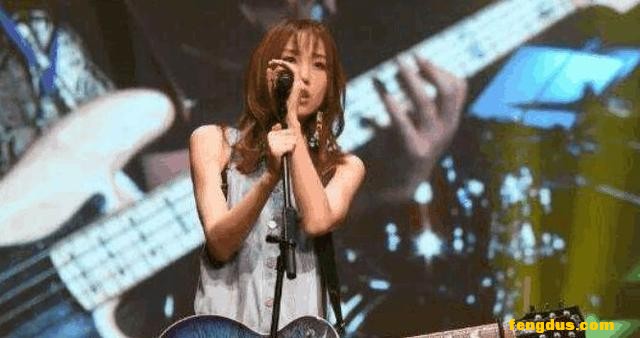 ׷�ǵ���ȷ��ʽ��Ů��Ϊ��׷�ܽ��ף����Լ�׷�������ǣ���������