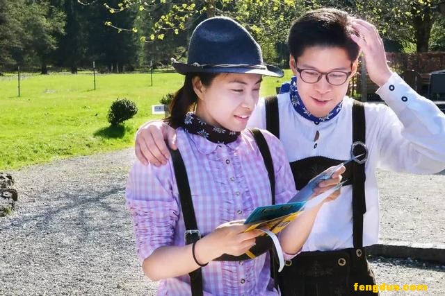 ����ˮ�ʺ󡱹������ߵ��Ÿ����̵������ŵ���λŮ����