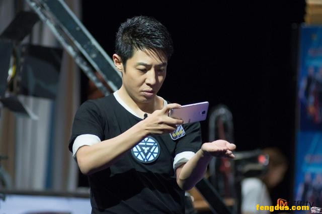 �����Ǵ���̽����10�����������ĵ�һ�Σ���һ������һֱ�μ��أ�